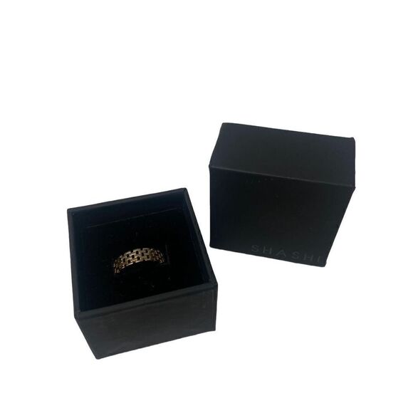 Shashi Linked Band Ring in Gold Size 7 - Picture 1 of 4